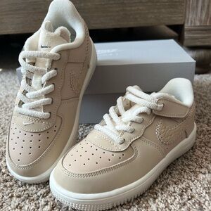 Kids Nike Air Force 1’s